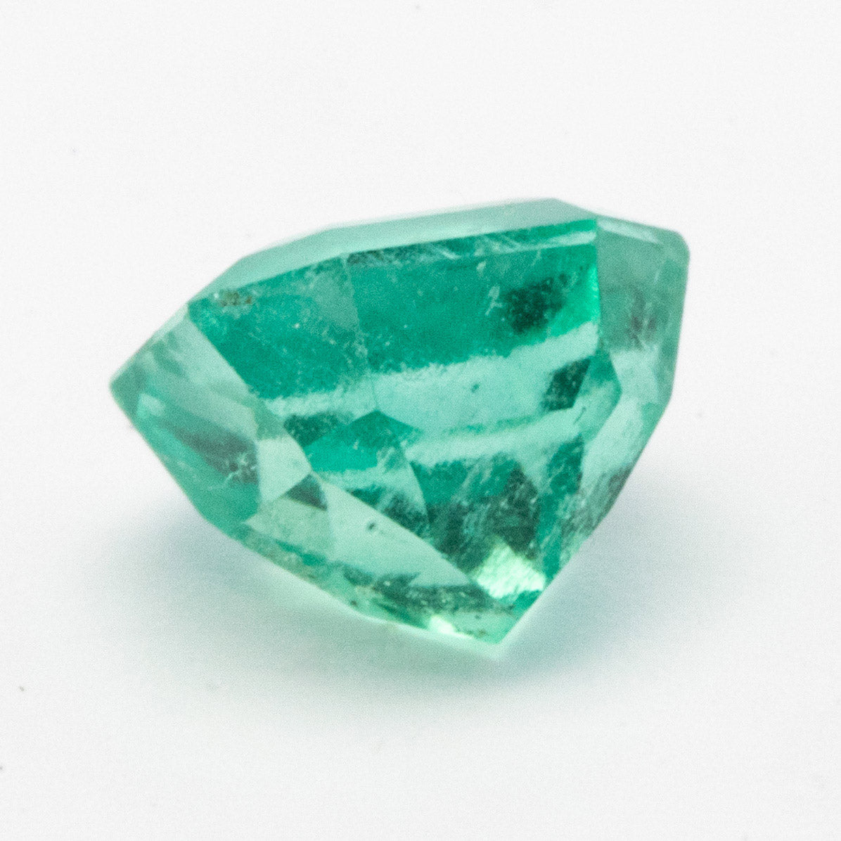 Émeraude "Pan Coupé" - 0,75ct